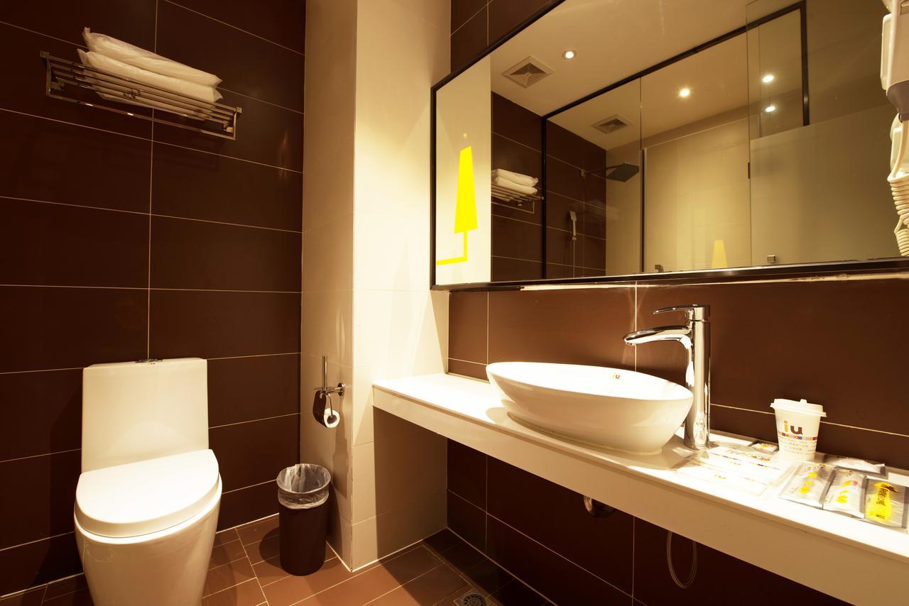 Iu Hotel Shanghai Dongchuan Road Metro Station Ngoại thất bức ảnh