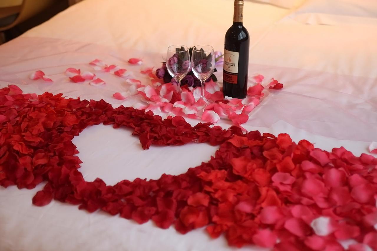 Iu Hotel Shanghai Dongchuan Road Metro Station Ngoại thất bức ảnh